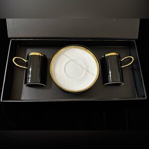 NIB Monterey Bay Fine Porcelain Expresso Cups & Saucers Set of 2